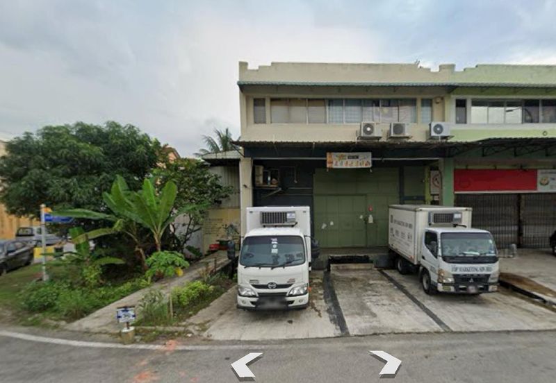 1.5-Storey Corner Factory in Taman Sri Ehsan, Kepong 