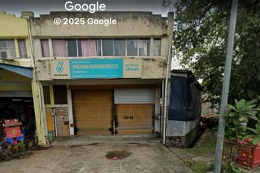 1.5-Storey Corner Factory in Taman Sri Ehsan, Kepong 