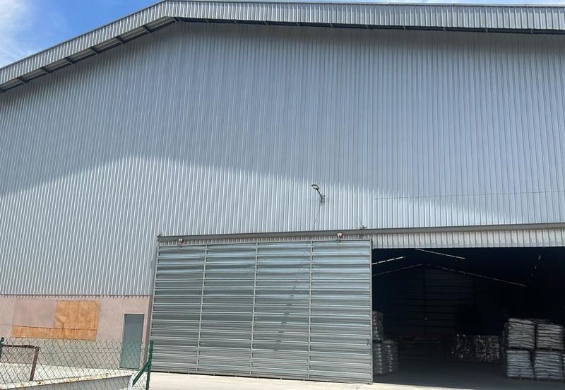 1.5 acre Factory for rent Sungai Choh, Rawang