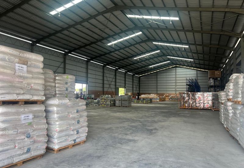 1.5 acre Factory for rent Sungai Choh, Rawang