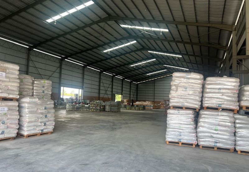 1.5 acre Factory for rent Sungai Choh, Rawang