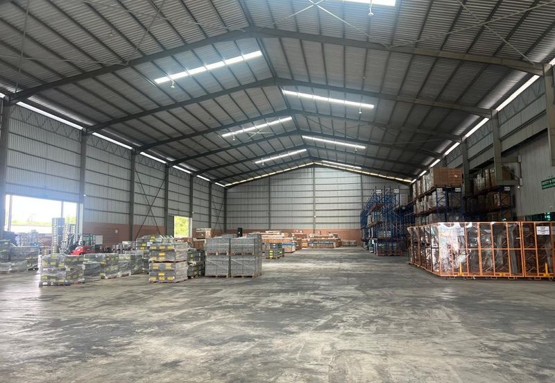 1.5 acre Factory for rent Sungai Choh, Rawang