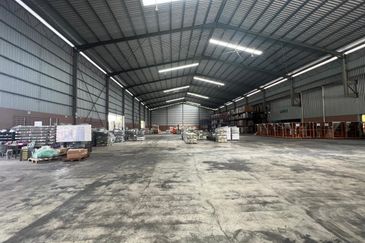 1.5 acre Factory for rent Sungai Choh, Rawang