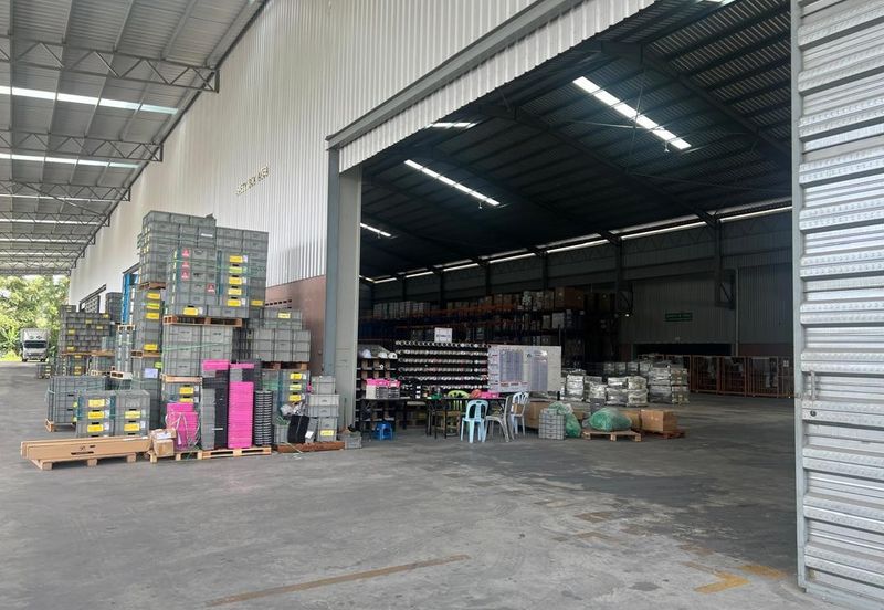 1.5 acre Factory for rent Sungai Choh, Rawang
