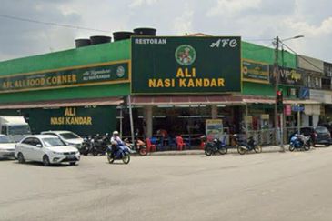 Segambut Tengah, KL 2 Storey Corner Shop for Sale