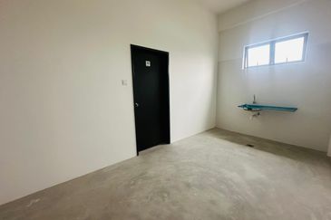 (Corner Lot Bungalow) Eco Business Park V @ Puncak Alam 