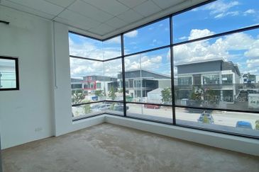 Semi D Factory For Rent, Jalan Astana 1D, Bandar Bukit Raja