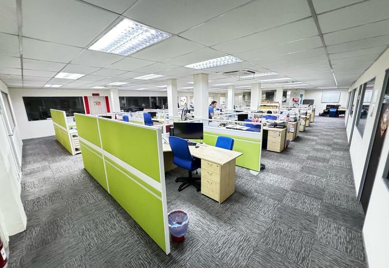 1.82 acre 4-Sty Detached Factory For Sale  PKNS Batu 17, Rawang