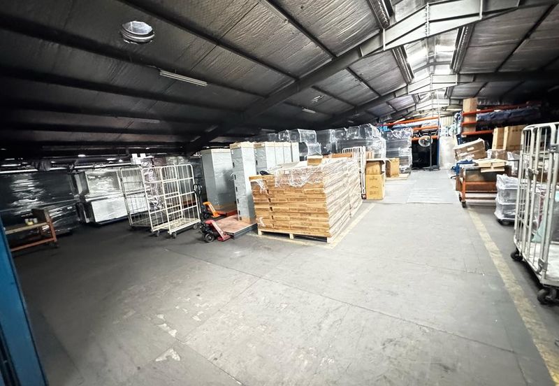 1.82 acre 4-Sty Detached Factory For Sale  PKNS Batu 17, Rawang