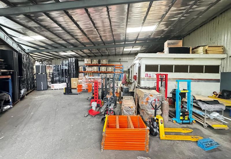1.82 acre 4-Sty Detached Factory For Sale  PKNS Batu 17, Rawang