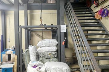 Corner Detached Factory For Sale, Taman Industri Alam Jaya, Puncak Alam