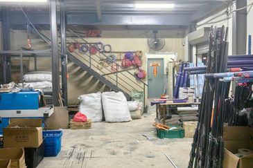 Corner Detached Factory For Sale, Taman Industri Alam Jaya, Puncak Alam