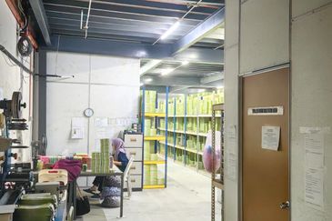 Corner Detached Factory For Sale, Taman Industri Alam Jaya, Puncak Alam