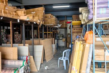 Corner Detached Factory For Sale, Taman Industri Alam Jaya, Puncak Alam