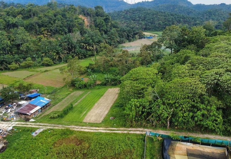 1 Acre Industrial Land for Sale, Batu 17 PKNS Rawang