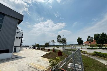 Brand New 3-Sty Detached Factory for Sale, Eco Business Park V-North Gate, Puncak Alam