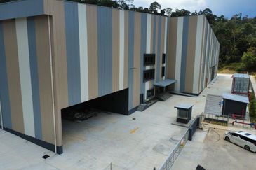 2 Acre Brand New 3-Sty Factory For Rent, Taman Perindustrial Alam Awana, Shah Alam U10