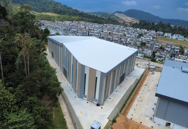 2 Acre Brand New 3-Sty Factory For Rent, Taman Perindustrial Alam Awana, Shah Alam U10