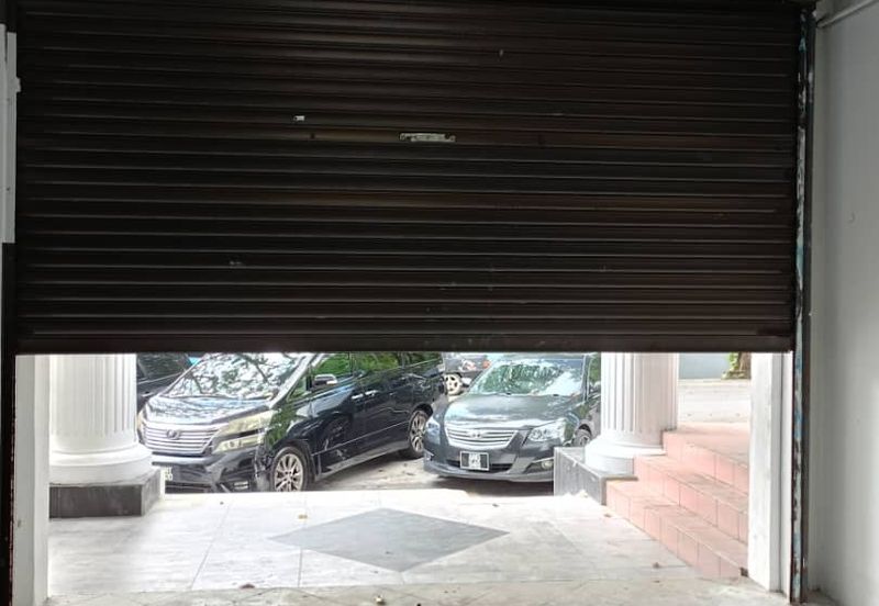 Ground Floor Shop Lot for Rent at Bandar Country Homes, Jalan Desa 9/3, Rawang 