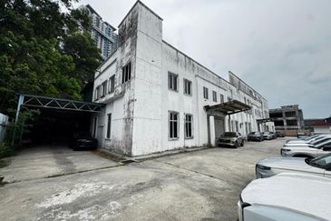 2-Sty Detached Factory For Rent, Bandar Kinara Puchong 
