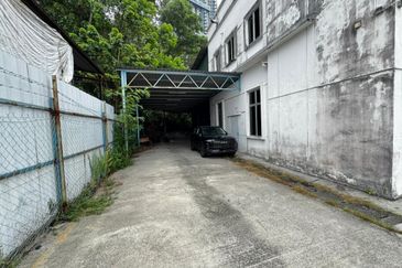 2-Sty Detached Factory For Rent, Bandar Kinara Puchong 