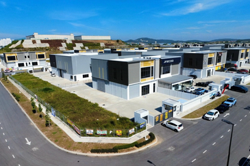 Factory For Sale, Puncak Alam, Selangor