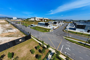 Factory For Sale, Puncak Alam, Selangor