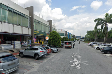 2sty Shoplot For Rent, Taman Perindustrian Kinrara, Puchong