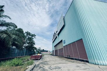 1.8 Acre Freehold Detached Factory For Sale, Bukit Kemuning, Klang