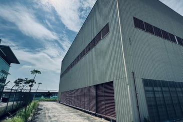 1.8 Acre Freehold Detached Factory For Sale, Bukit Kemuning, Klang