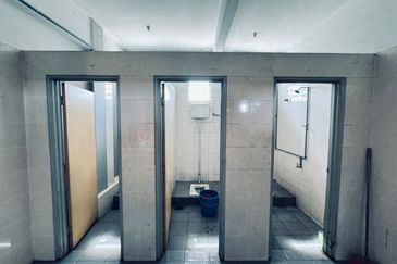 1.8 Acre Freehold Detached Factory For Sale, Bukit Kemuning, Klang