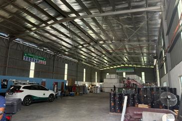  Kampung Baru Subang U9, 1.5 Sty Detached Factory for Sale