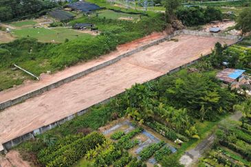 1.5 acre Industrial Land For Rent, Bukit Indah Industrial Park, Sungai Buloh 