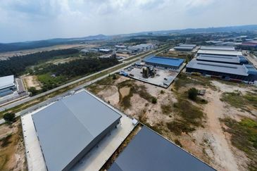 ️Land Industrial For Sale Puncak Alam 