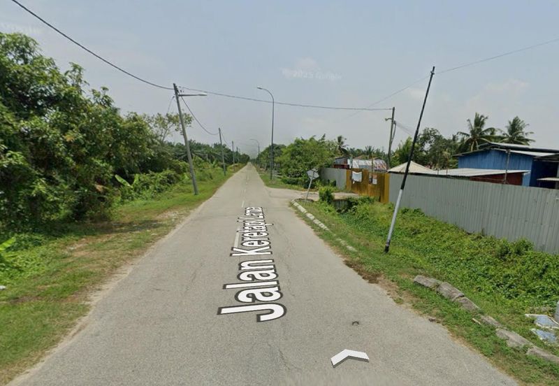 Freehold Industrial land For Sale Batu 16 Jeram  Klang 