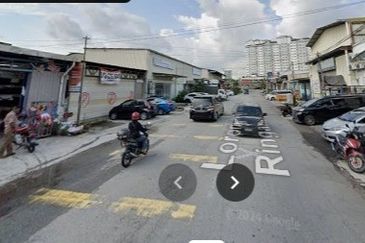 Freehold 1.5 Sty Semi-D Factory For Sale Batu Caves