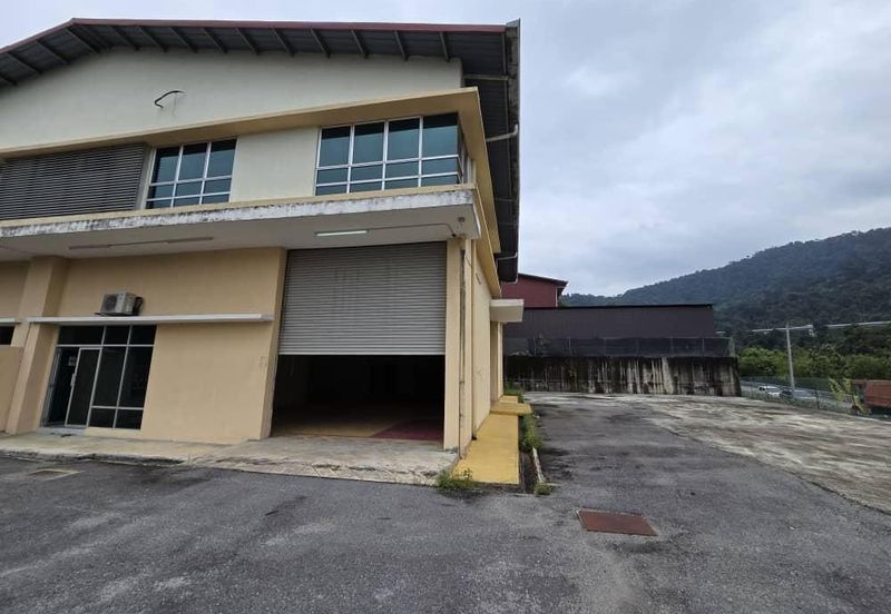 1.5 Sty Semi-D Factory For Sale Rawang Perdana