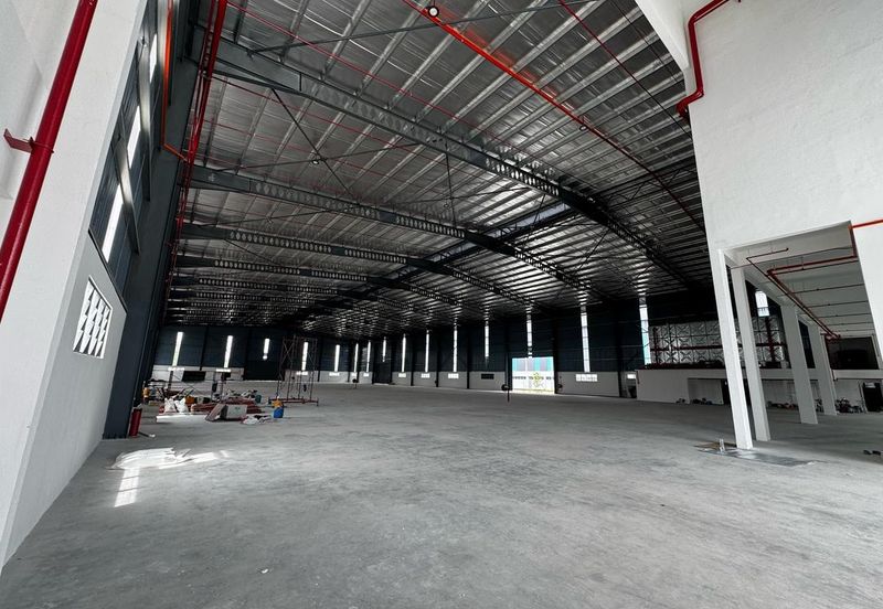 Elmina Seksyen U16, 3 Storey New Detached Factory For Rent