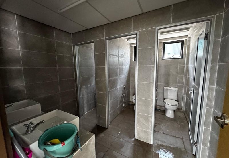 Elmina Seksyen U16, 3 Storey New Detached Factory For Rent