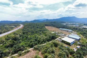 1 Acre FREEHOLD Land For Sale, Kuang Sungai Buloh