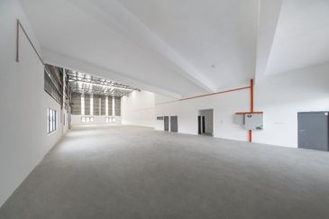 Eco Business Park Central Gate 1.5 Sty Semi-D Factory For Rent