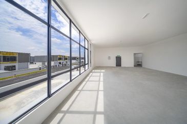 Eco Business Park Central Gate 1.5 Sty Semi-D Factory For Rent