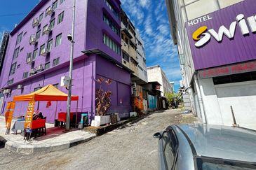 5-Sty Corner Shop For Rent Jalan Sungai Besi Pudu