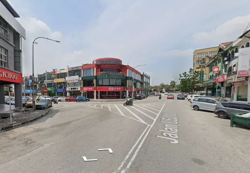 Taipan Business Centre, USJ 10