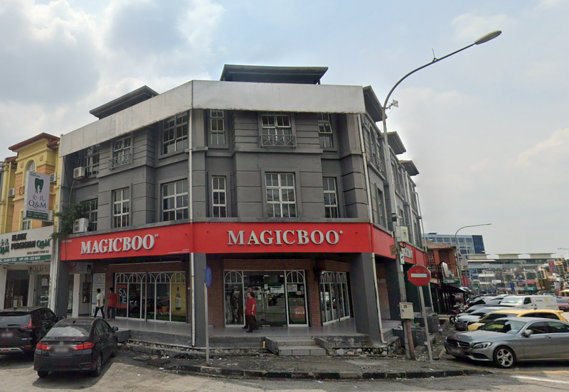 Taipan Business Centre, USJ 10