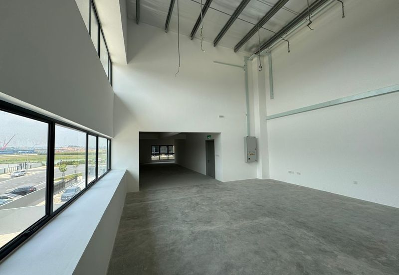 Elmina Business Park