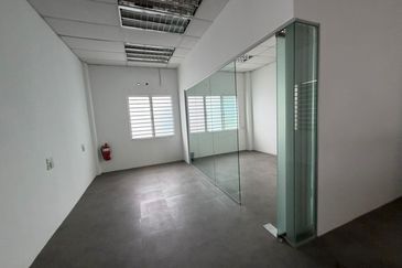 2-Sty Semi-D Factory For Rent, Taman Perindustrian Kinrara, Puchong