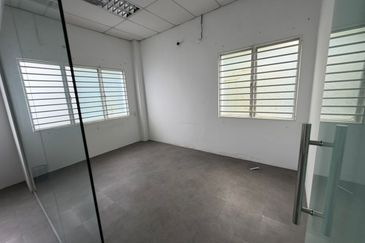2-Sty Semi-D Factory For Rent, Taman Perindustrian Kinrara, Puchong