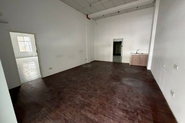 2-Sty Semi-D Factory For Rent, Taman Perindustrian Kinrara, Puchong