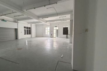 2-Sty Semi-D Factory For Rent, Taman Perindustrian Kinrara, Puchong